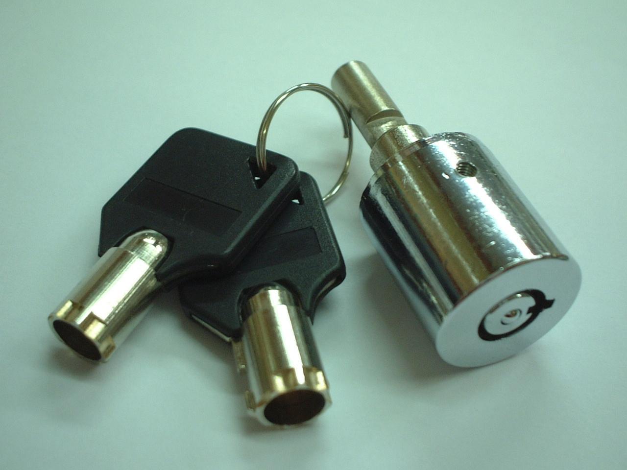 CT - 008